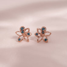  [14K Gold] Alea Flower Blue Diamond Earrings