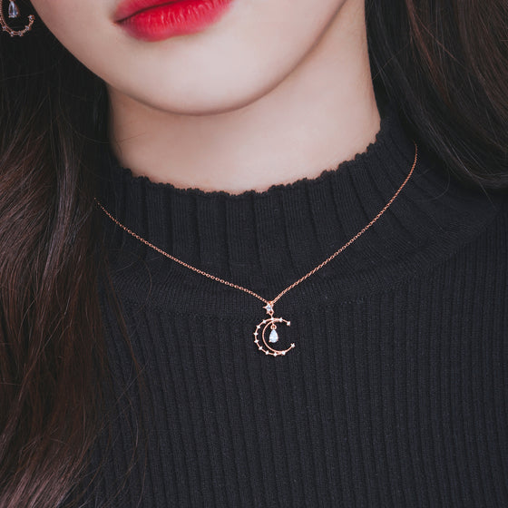MOONLIGHT CASTLE Necklace - Wingbling Global
