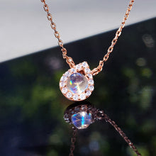  [IU,(G)I-DLE ]MOONSTONE TEARS Necklace