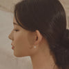[14K GOLD] ERIKA PEARL HOOP EARRINGS