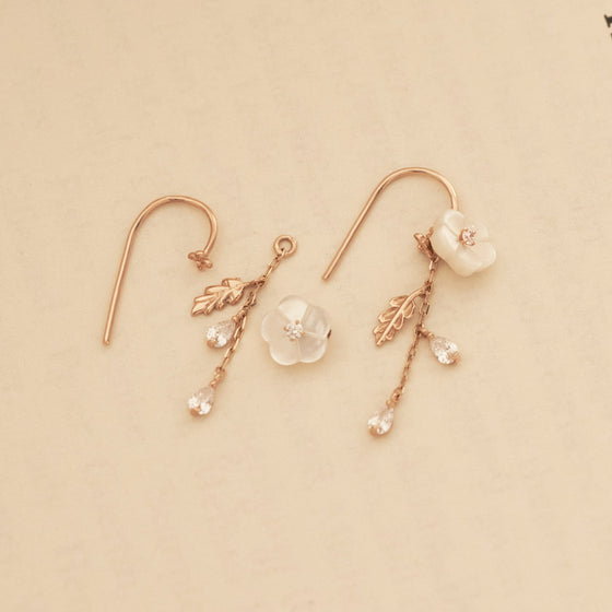 [14K Gold] Plié French Hook Earrings