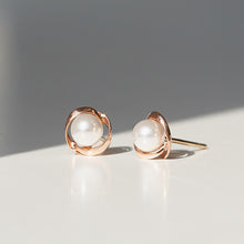 14k Mienne Pearl Earrings