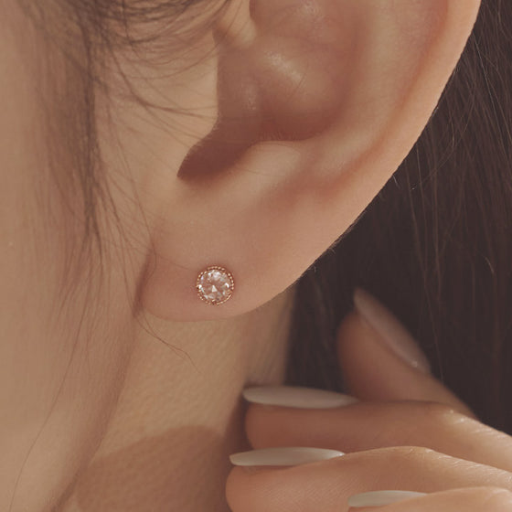 [14K GOLD] Promise Stud Earrings