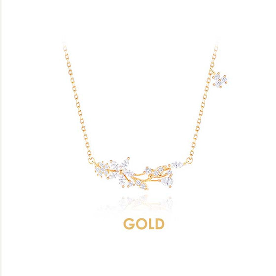 Della Necklace