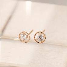  [14K GOLD] Simple 4-Prong Stud Single Earring